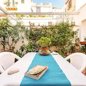  Apartment At Kalsa Quiet Flowered Terrace! Free Parking! Ideal For Remote Working!